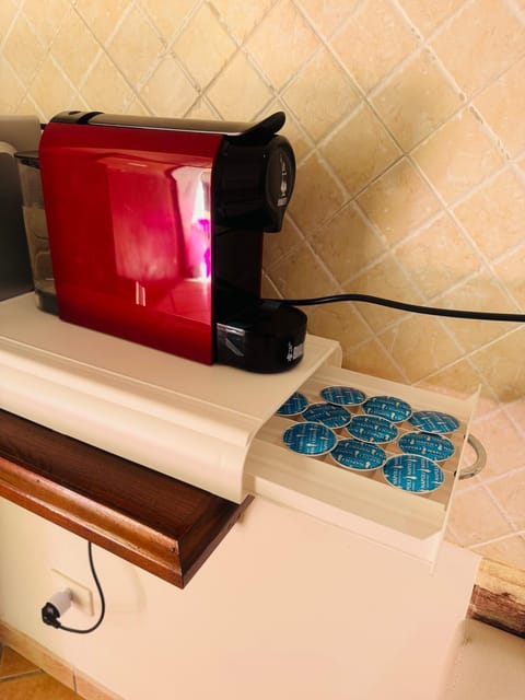 Suite con Patio Privato e Comfort Moderni Apartment in Fiumicino