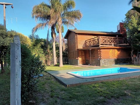 Property building, Garden view, Pool view