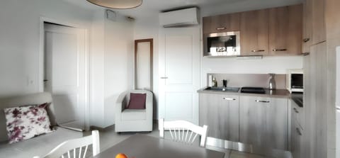 Appartement confortable à Remoulins, 49 m² avec piscine Apartment in Provence-Alpes-Côte d'Azur