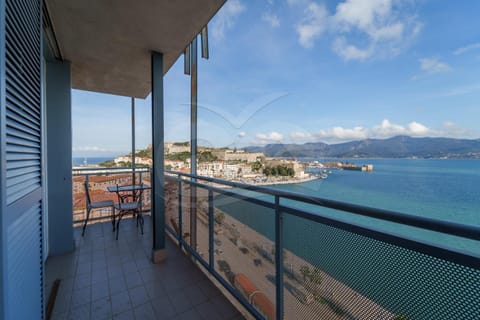 Day, Natural landscape, View (from property/room), Balcony/Terrace