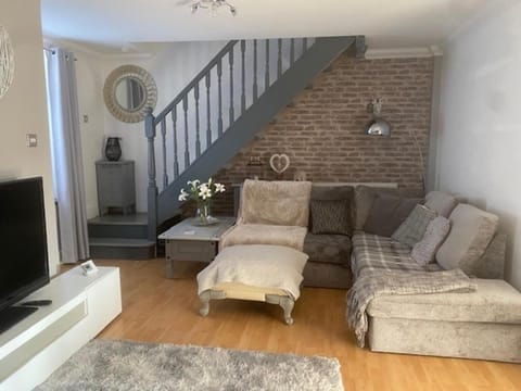 Welsh Retreat with Stunning Views sleeps upto 4 House in Wales