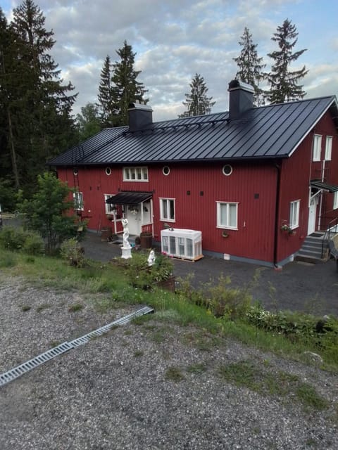 Perniön majoitus Huoneisto a4 Apartment in Uusimaa