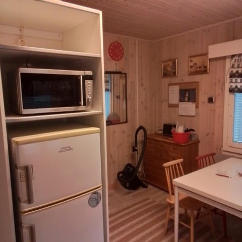 Perniön majoitus Huoneisto a4 Apartment in Uusimaa