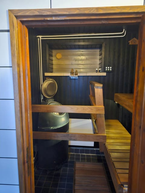 Perniön majoitus Huoneisto a4 Apartment in Uusimaa