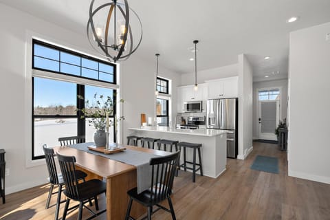 Anchor Point Condo by Simple Life Rentals House in Egg Harbor