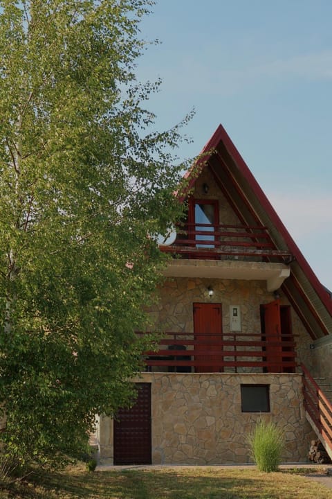 Sunny Slope cottage-vikendica "Sunčana padina" House in Montenegro