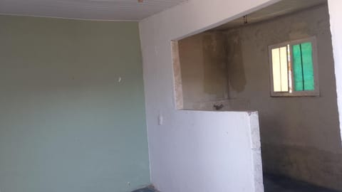 Casa de telha sem mobília Campground/ 
RV Resort in Duque de Caxias