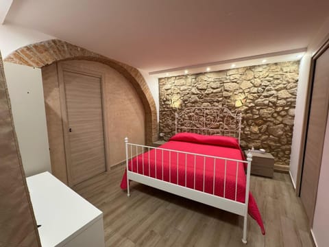 Bed, Photo of the whole room, Bedroom, wardrobe