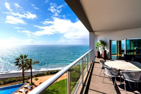Balcony/Terrace, Seating area, Beach, Sea view, Swimming pool, Sunset