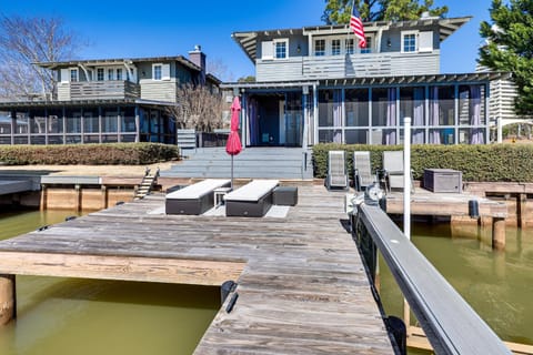 Lake Access and Boat Dock Getaway in Dadeville! House in Lake Martin