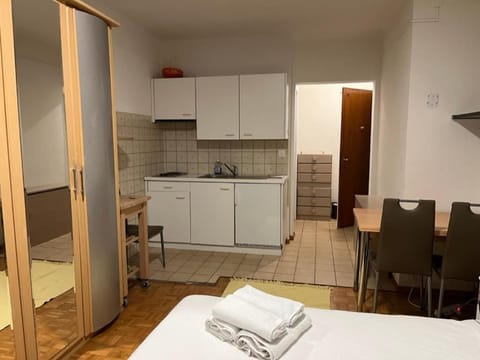 300m from the train station Apartment in Lausanne