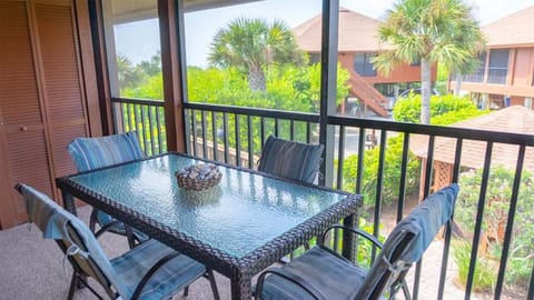 Patio, Day, View (from property/room), Balcony/Terrace, Seating area