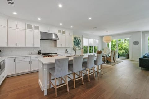 Exquisite 3 BR home with pool and spa on Longboat Key - The Captain's Quarters House in Longboat Key