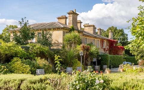 Garden, Garden view