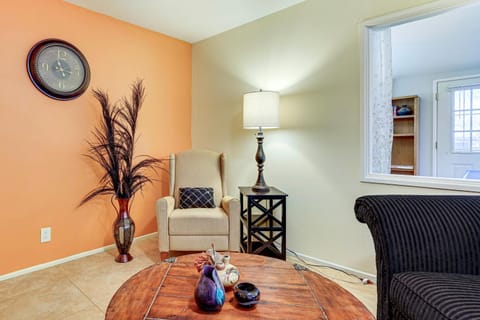 Private Oro Valley Home with 130 Mi Bike Path Nearby House in Casas Adobes