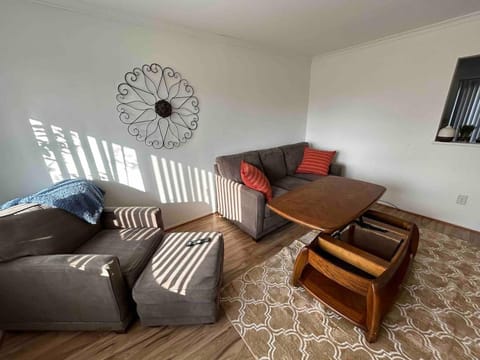 A Gem Central to Canton, Westland Livonia House in Westland