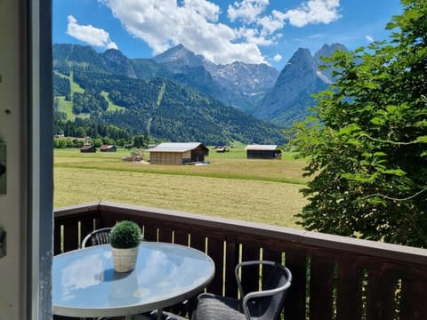 Nearby landmark, Natural landscape, Balcony/Terrace, Mountain view