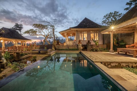Property building, Pool view