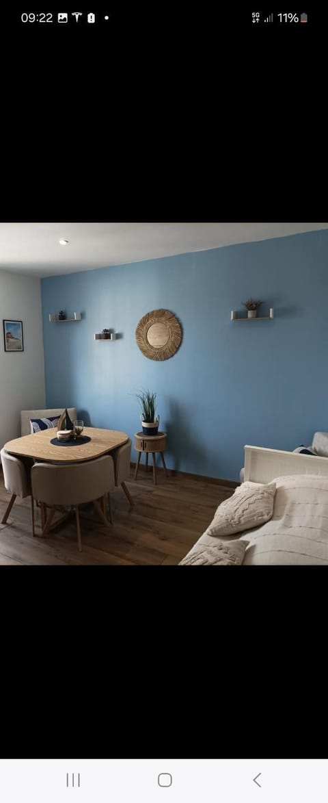 Le Crotoy appt 15 place jeanne d Arc bat le Picardy Apartment in Le Crotoy