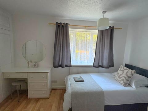 Klinspaces for contractors and family holidays Apartment in Nottingham