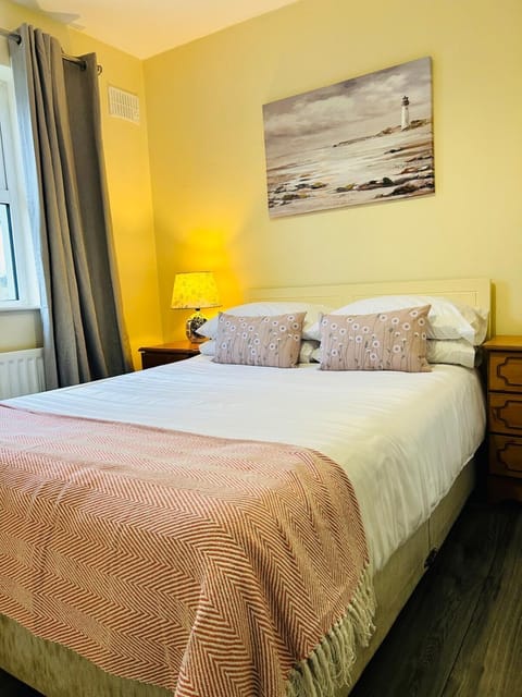 Family Fun or Besties Getaway House in County Mayo