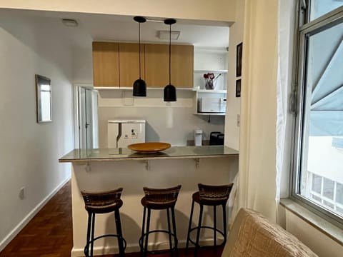 Coffee/tea facilities, Kitchen or kitchenette, Dining area