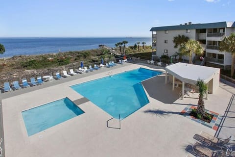 Pool view, Swimming pool