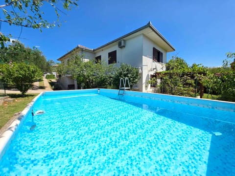 Summer, Swimming pool