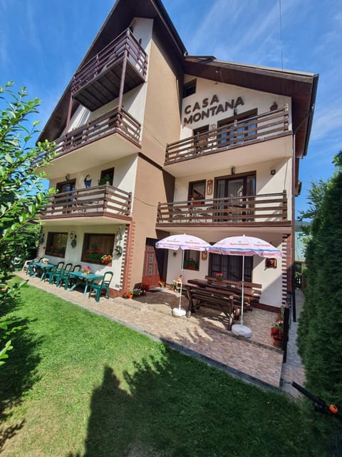 Property building, Day, Garden, View (from property/room), Balcony/Terrace, Garden view