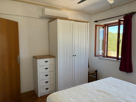 Apartmani Tonko Apartment in Račišće