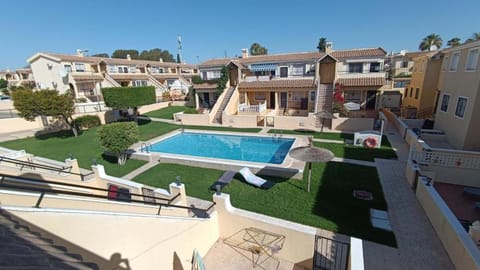 Garden, Swimming pool