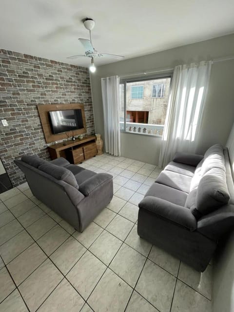 Communal lounge/ TV room, TV and multimedia, Living room, Seating area
