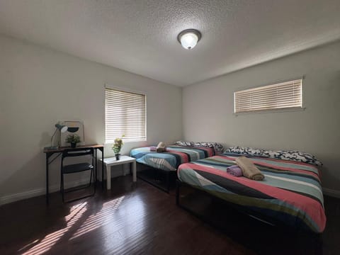 The Disney Hostel - West Fullerton Hostel in Buena Park