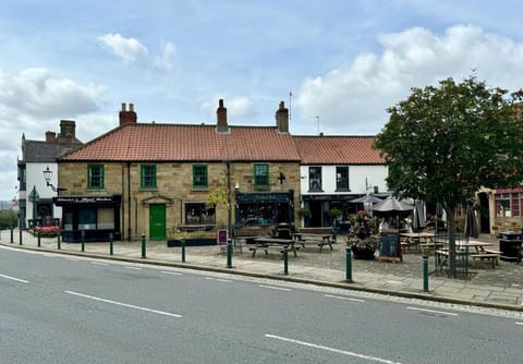 Townside Hideaway Apartment in England