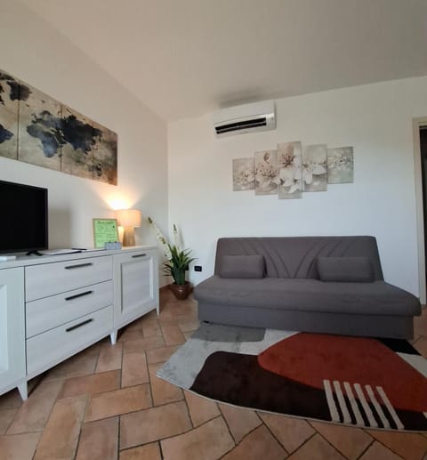 TV and multimedia, Living room, air conditioner