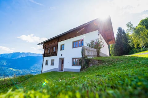 Property building, Facade/entrance, Spring, Day, Natural landscape, Summer, Garden, Garden, View (from property/room), Garden view, Mountain view