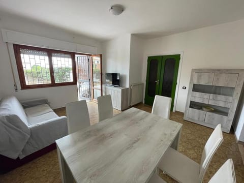 Casa Toledo House in Torvaianica