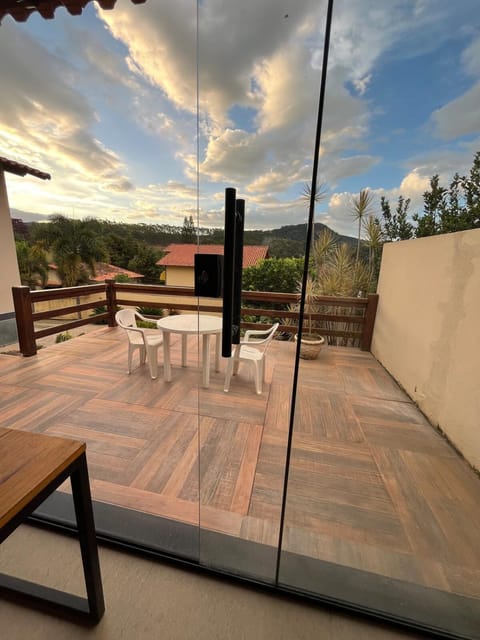 View (from property/room), Balcony/Terrace