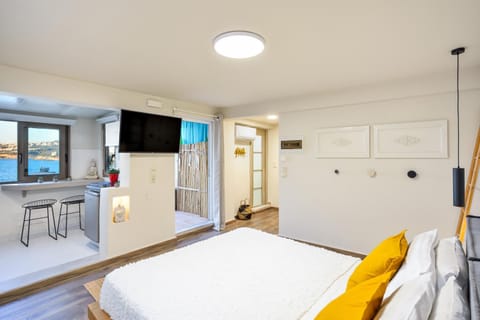 Kumka seafront suite Apartment in Chania