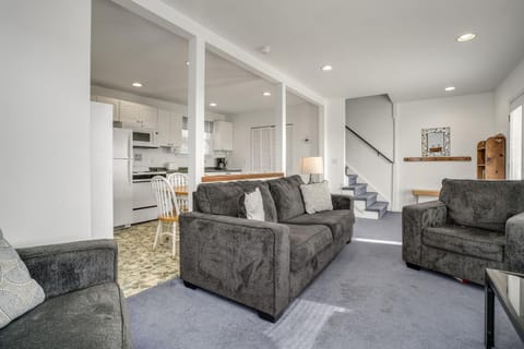 Assateague Overlook - Water views w/ public dock! House in Chincoteague Island