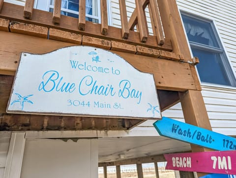 Blue Chair Bay - Waterfront townhome with Fishing pier! House in Chincoteague Island