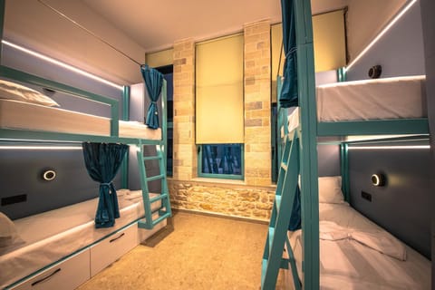 Photo of the whole room, bunk bed