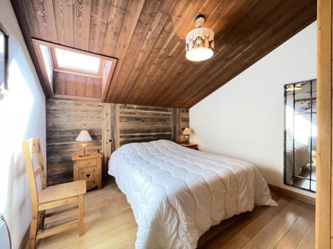 Résidence Les Logis De Bellecombe - Appartement de charme proche des pistes et du centre MAE-5251 Apartment in Notre-Dame-de-Bellecombe