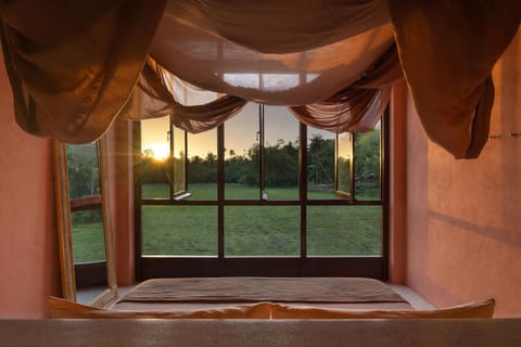 Bed, Natural landscape, View (from property/room), Photo of the whole room, Bedroom, Sunrise