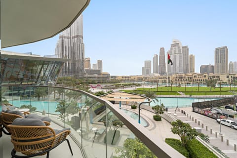 Day, Balcony/Terrace, City view, Pool view