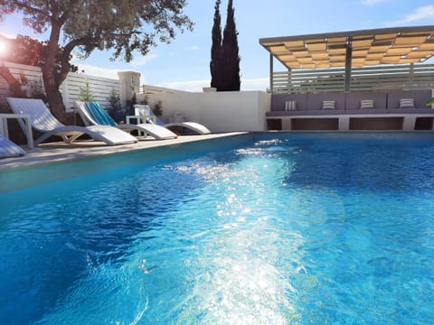 Day, On site, Pool view, Swimming pool, sunbed