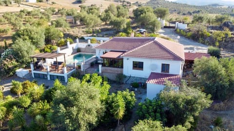 Property building, Natural landscape, Mountain view