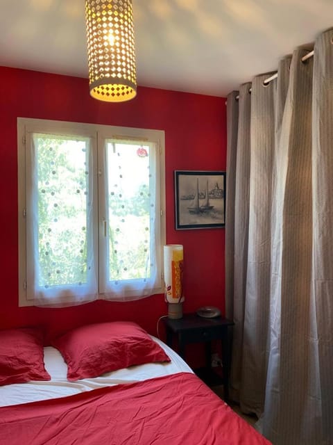 Villa climatisée dans Domaine privé Aix en Provence Villa in Aix-en-Provence