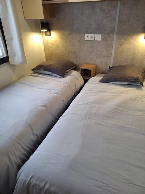 Domaine de kerlann mobil-home197 Campground/ 
RV Resort in Pont-Aven