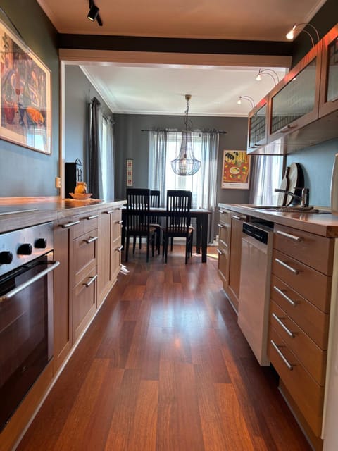 Koselig leilighet med unik utsikt Apartment in Lofoten